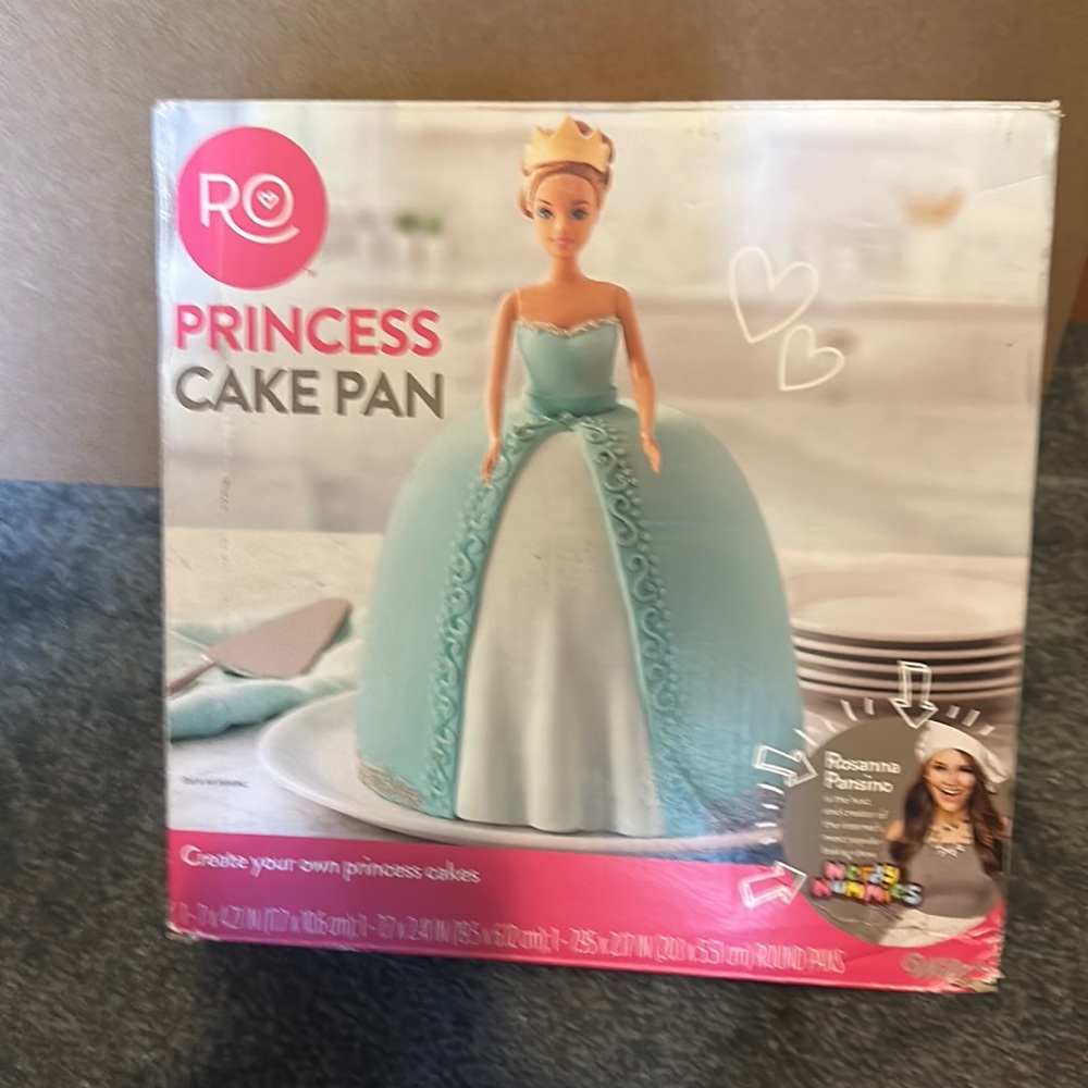 Used princess cake pan